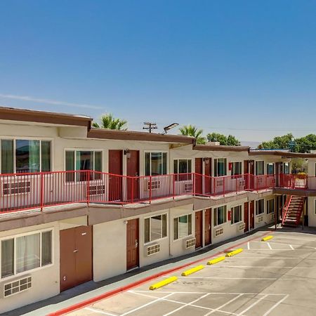 Red Roof Inn נידלס מראה חיצוני תמונה